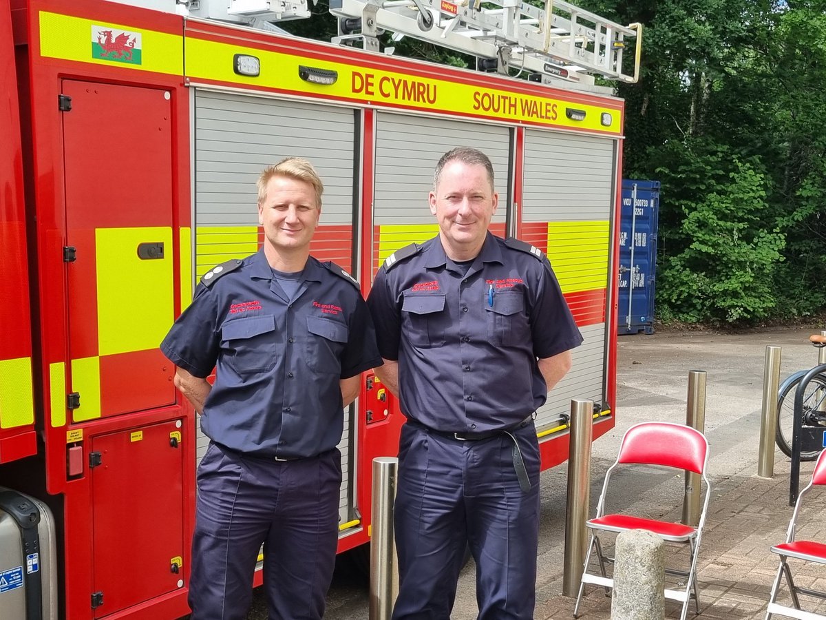 Diolch yn fawr .. a big thank you to Chris and Red Watch from Roath Station for joining us at the community event at Maelfa @ @CV_UHB @SWFireandRescue @CV_UHB