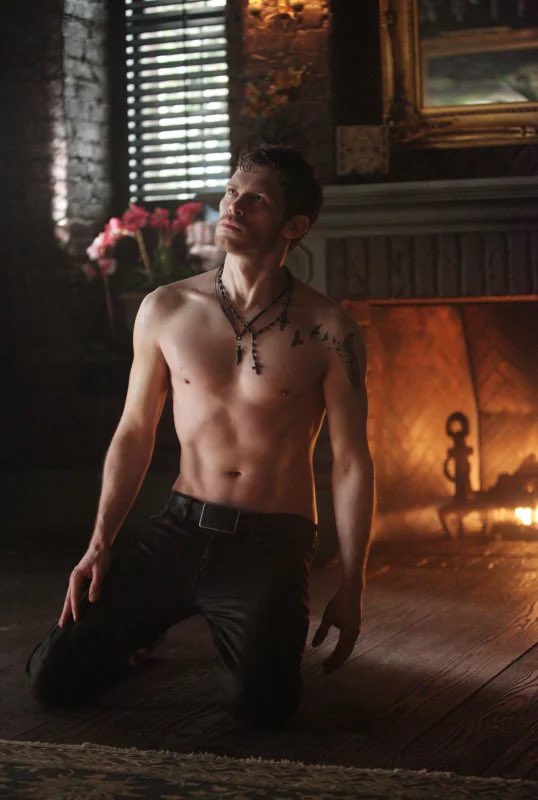 JennHall22's tweet photo. Oh how we’ve missed you. #Klaus https://t.co/raLmhI4HpN