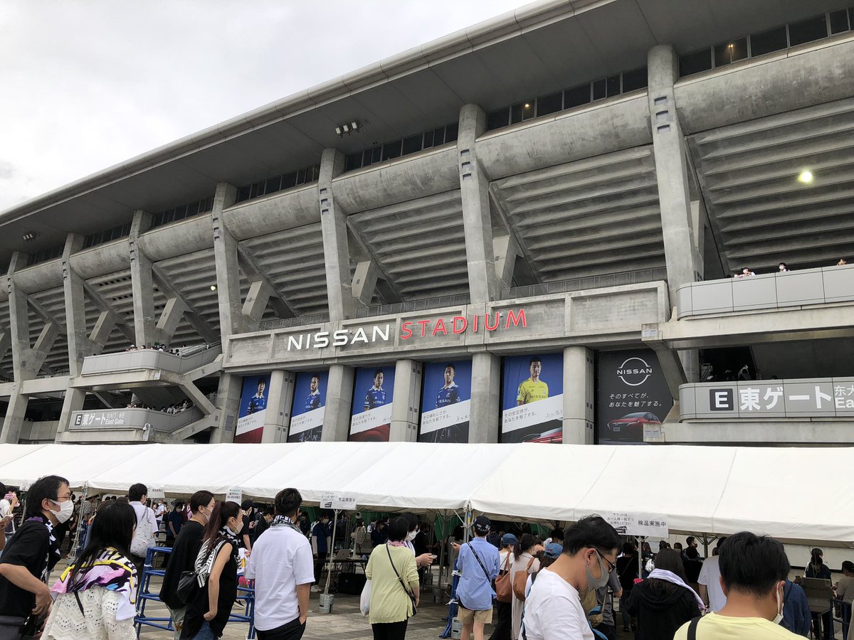 musauru2's tweet photo. 日産スタジアム公演、良すぎました😭
ナカケーベー���事件に
桜井さん気絶問題…
好き過ぎる💕
#半世紀へのエントランス 
#MrChildren 
#MrChildren30thAnniversary https://t.co/X1dbw9tjty