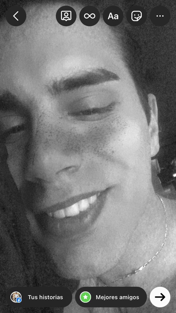 nicolaspoons's tweet photo. ¡Añádeme en Snapchat! Nombre de usuario: nico_pons01 https://t.co/peXmViFD8p https://t.co/fZF6RwWoYZ