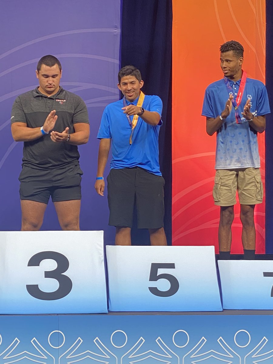 THHSUnified's tweet image. CONGRATS to Logan, Carlos, Amanda, and Daniel for their 1st, 5th, 2nd, and 7th placed finishes for the Unified 200m!!! Carlos, Amanda and Daniel ran their last races of their careers this week. Well done. We are SO PROUD. @TeenConnection5  @THHSAthletics @THHSMustangs