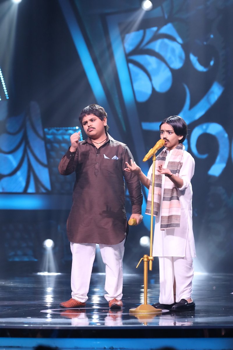 SonyTV's tweet photo. #WatchNow #SuperRohan aur SuperPratyush ne iss performance se stage par lagaye chaar chaand! Dekhiye #SuperstarSinger2, abhi sirf Sony par. #SuperstarSingerIsBack #SingingKaKal https://t.co/QUQrxtMzkA
