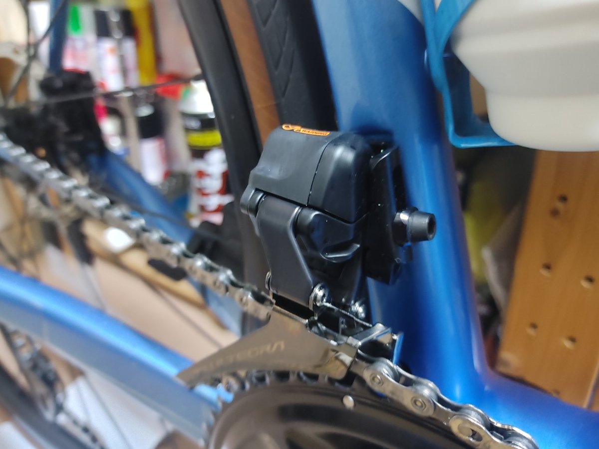 m5080612's tweet photo. New my gear SHIMANO ULTEGRA R8170
遂に納品されました！
今回は@chiyocle0901さんに施行して頂きました！
最高の出来です！
僕のバトルマシーンは更なる高みへ
#MEMIL
#Dの一族 https://t.co/aGsgyN5o1S