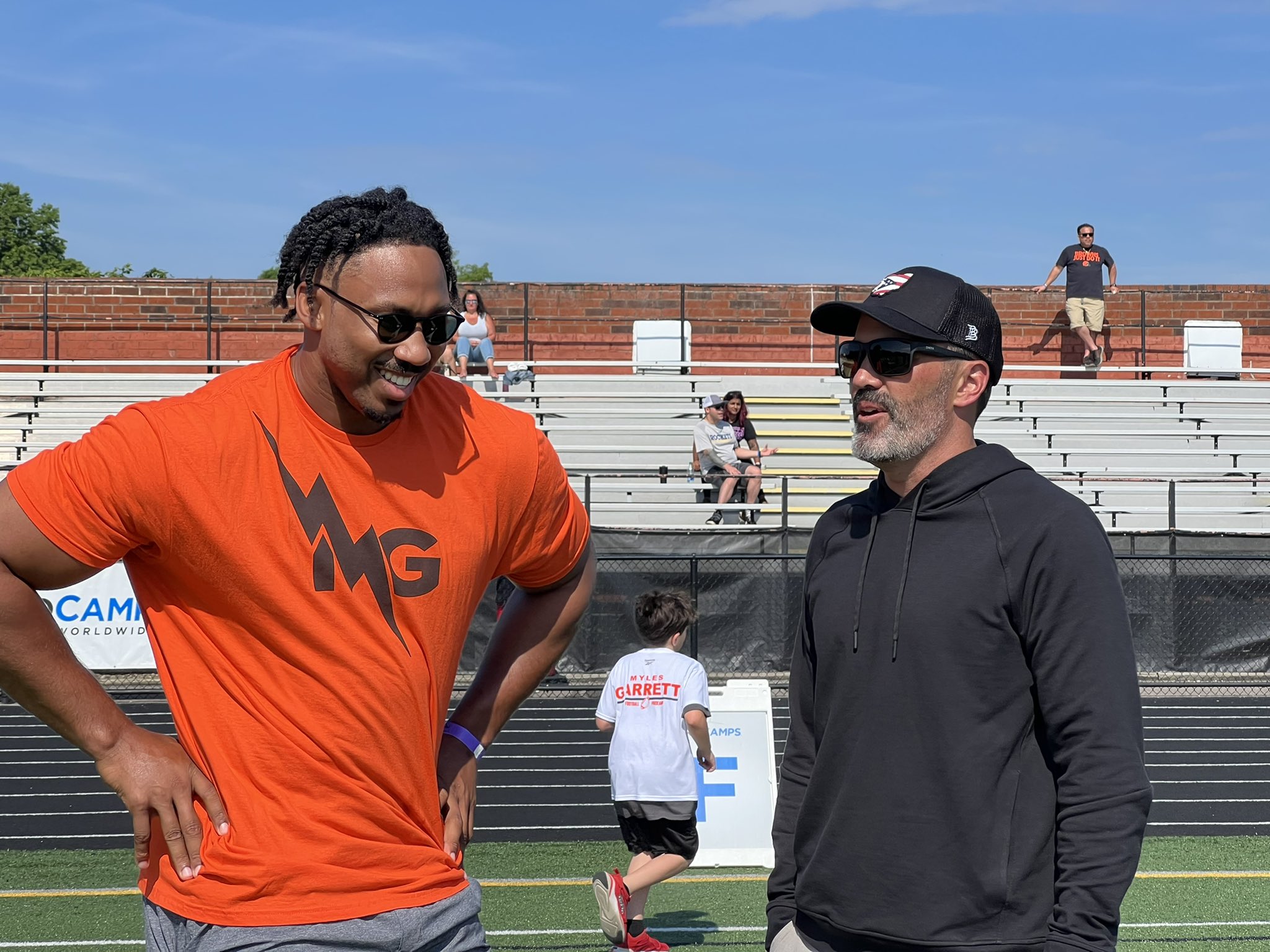 Mary Kay Cabot on X: "#Browns coach Kevin Stefanski showed up to support Myles  Garrett's youth football camp at Gilmour Academy this morning and Garrett  appreciated the gesture. https://t.co/anHkT5gpTf" / X