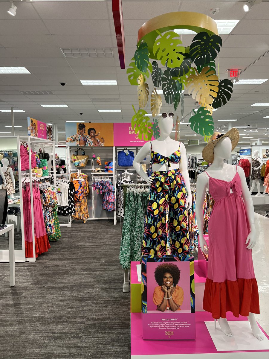 GrecoJadeA's tweet photo. Hello there 😍✨ Tabitha Brown x Target 👙👗👒🍃🌺🍊🍋💙 #3318 #LTO “Radiant hues, vibrant details and endless joy” @TL_Alyece @ShaloniaG @rlomtg12 @StevenRosini @IamTabithaBrown https://t.co/DJhIqvW8BJ