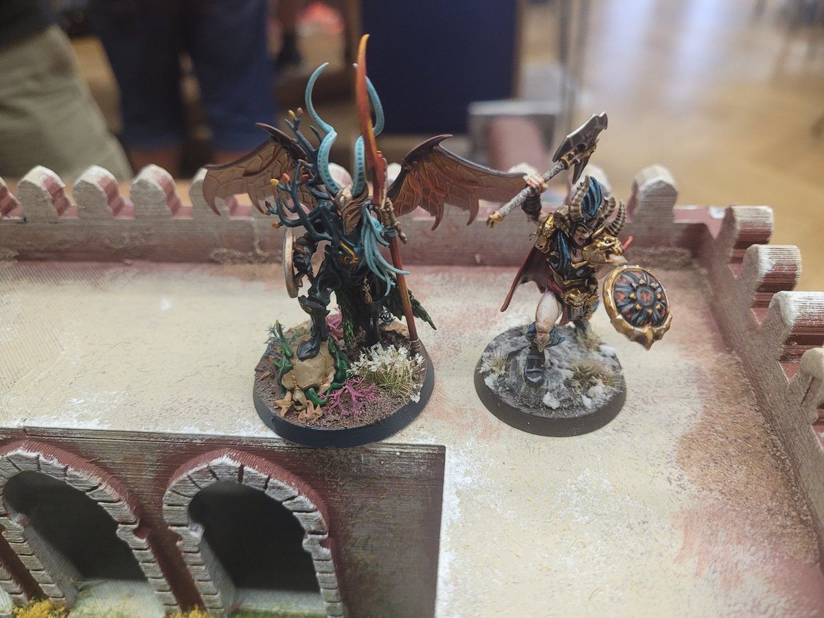 A marriage in the mortal realms. Prince Adaulich Springlaw to Queen Vedra Bloodswarn.
Queen vedra bloodclaw and Prince consort Adaulich bloodcalw! <a href="/WarhammerWitney/">WitneyWarhammer</a>