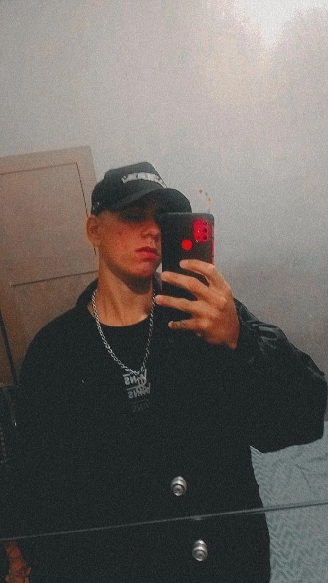 bielnjrat's tweet photo. Só queria ela https://t.co/bzrF3uel2a