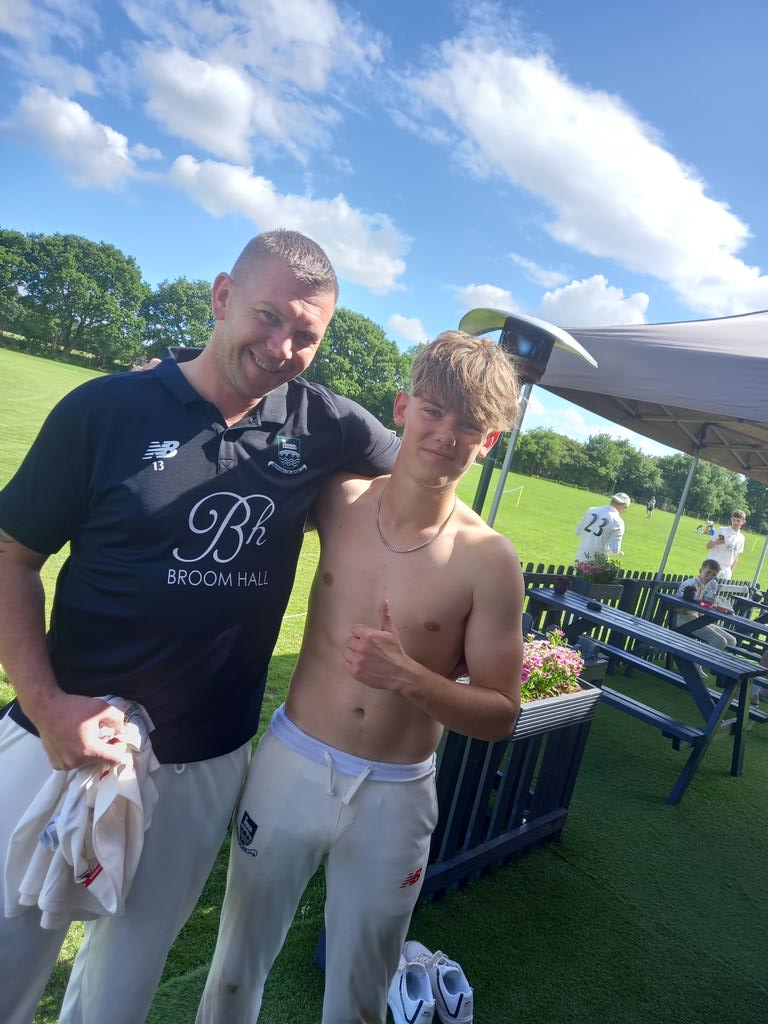 Saviour 70* coming in at 60 for 5 #backinthisgame