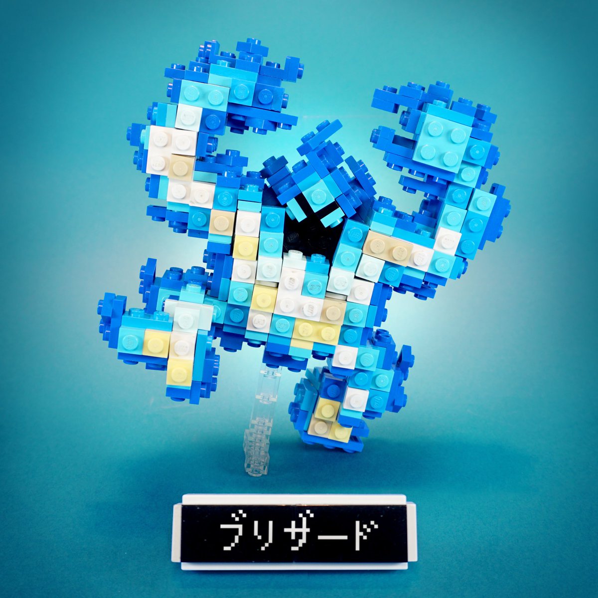 レゴで作ったドラクエの『あぶない水着』がハイクオリティーですごい レゴで作ったドラクエの『あぶない水着』がハイクオリティーですごい
