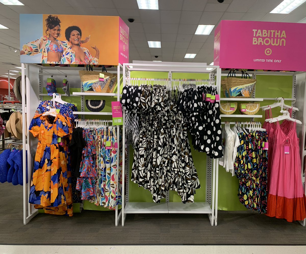 Faith Thomas (@vm_faitht) on Twitter photo Hello there,
Bold, joyful, and thriving! Our collection with <a href="/IamTabithaBrown/">Tabitha Brown</a> is nothing short of amazing.π So many colorful pieces that inspire you to
#DressHowYouWantToFeel
#TabithaBrownXTarget2542 Hello there,
Bold, joyful, and thriving! Our collection with <a href="/IamTabithaBrown/">Tabitha Brown</a> is nothing short of amazing.π So many colorful pieces that inspire you to
#DressHowYouWantToFeel
#TabithaBrownXTarget2542