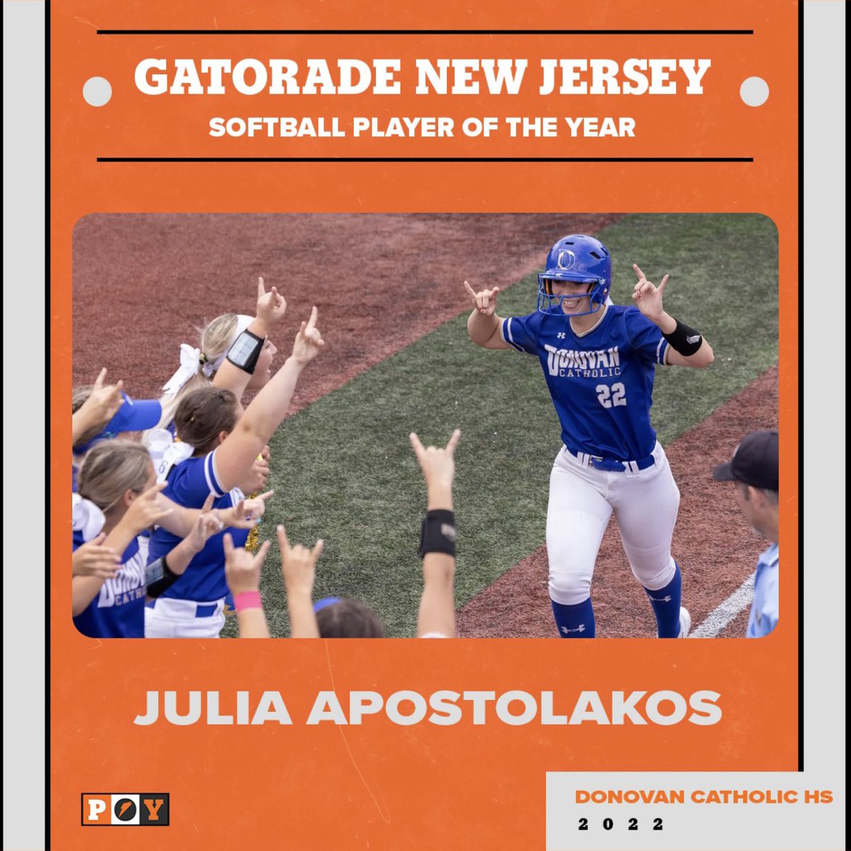 Julia Apostolakos tweet media