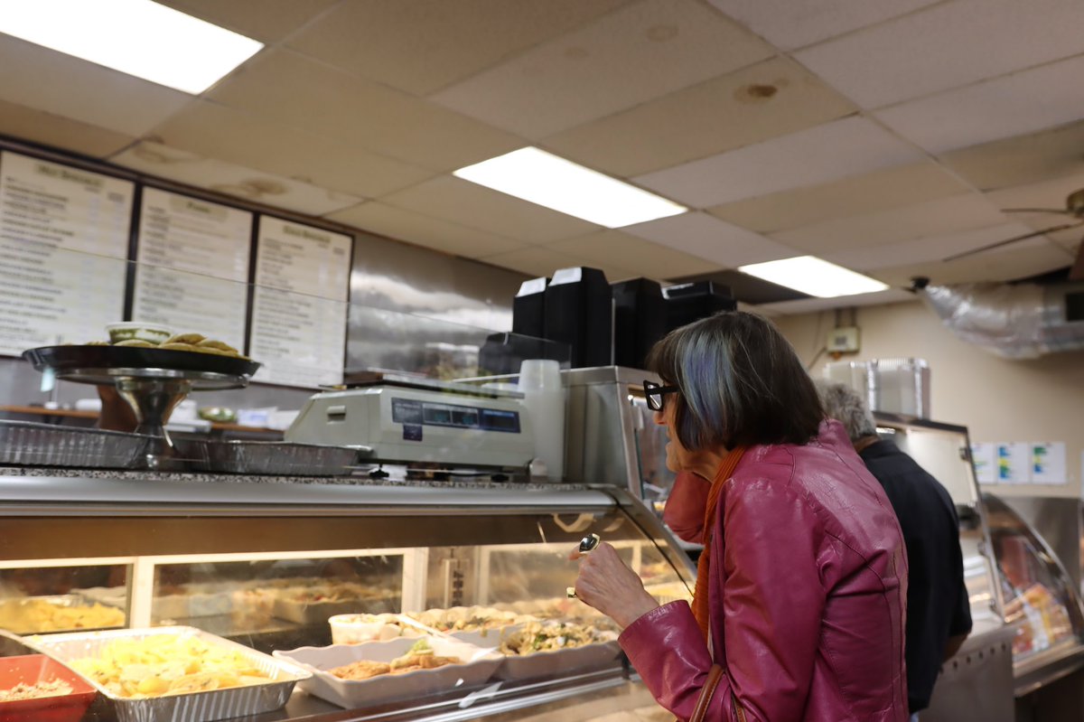 Rosa DeLauro (@rosadelauro) on Twitter photo The restaurant industry has been one of the hardest-hit sectors by the pandemic. It has cost local businesses over $280 billion in sales & approximately 90,000 were forced to close.
As Chair of <a href="/AppropsDems/">House Appropriations Democrats</a>, I'm leveraging every tool to ensure small businesses stay open. The restaurant industry has been one of the hardest-hit sectors by the pandemic. It has cost local businesses over $280 billion in sales & approximately 90,000 were forced to close.
As Chair of <a href="/AppropsDems/">House Appropriations Democrats</a>, I'm leveraging every tool to ensure small businesses stay open.