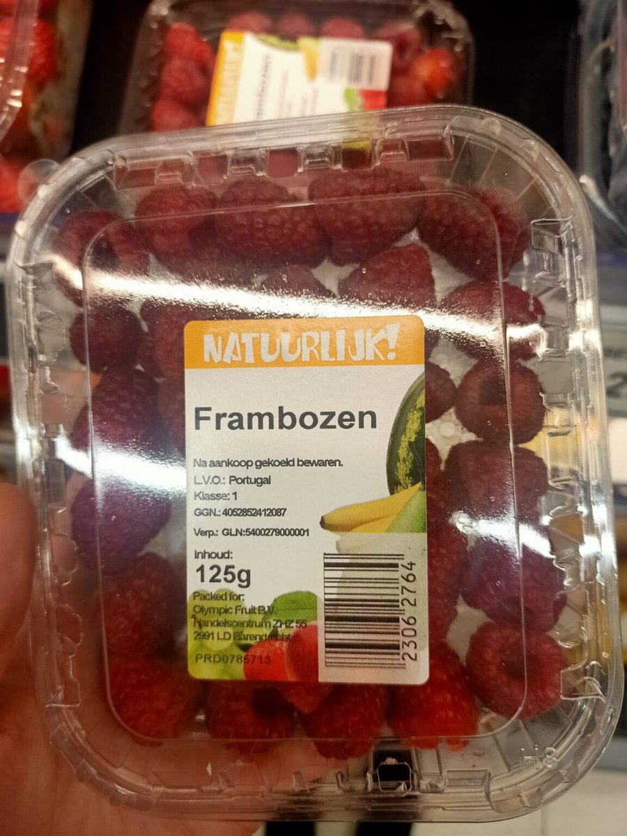lientje1967's tweet photo. Fruittelers @NFOfruit boos: #Frambozen uit Portugal in de supermarkten terwijl er volop Nederlandse frambozen zijn op dit moment. “Alle ketens willen fruit uit NL. Maar deze mooie woorden lijken voor de #framboos van eigen bodem, op dit moment loze beloften” 🤷🏻‍♀️ 🇳🇱 https://t.co/RlhzoIz9nj