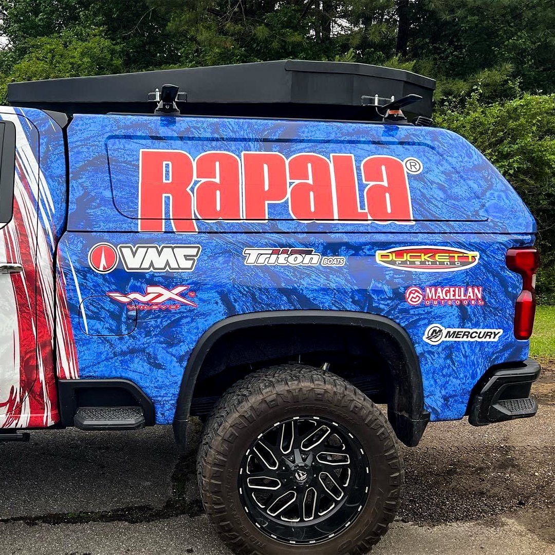 Realtree's tweet image. New wrapped @chevrolet  for @WheelerFishing!  What do you guys think of his new truck?

#RealtreeFishing