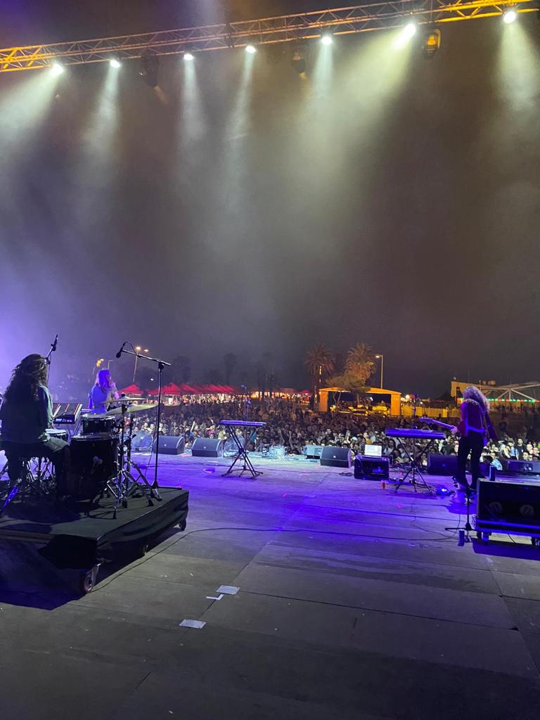 Let&#039;s Eat Grandma (@thelegofgrandma) / Twitter