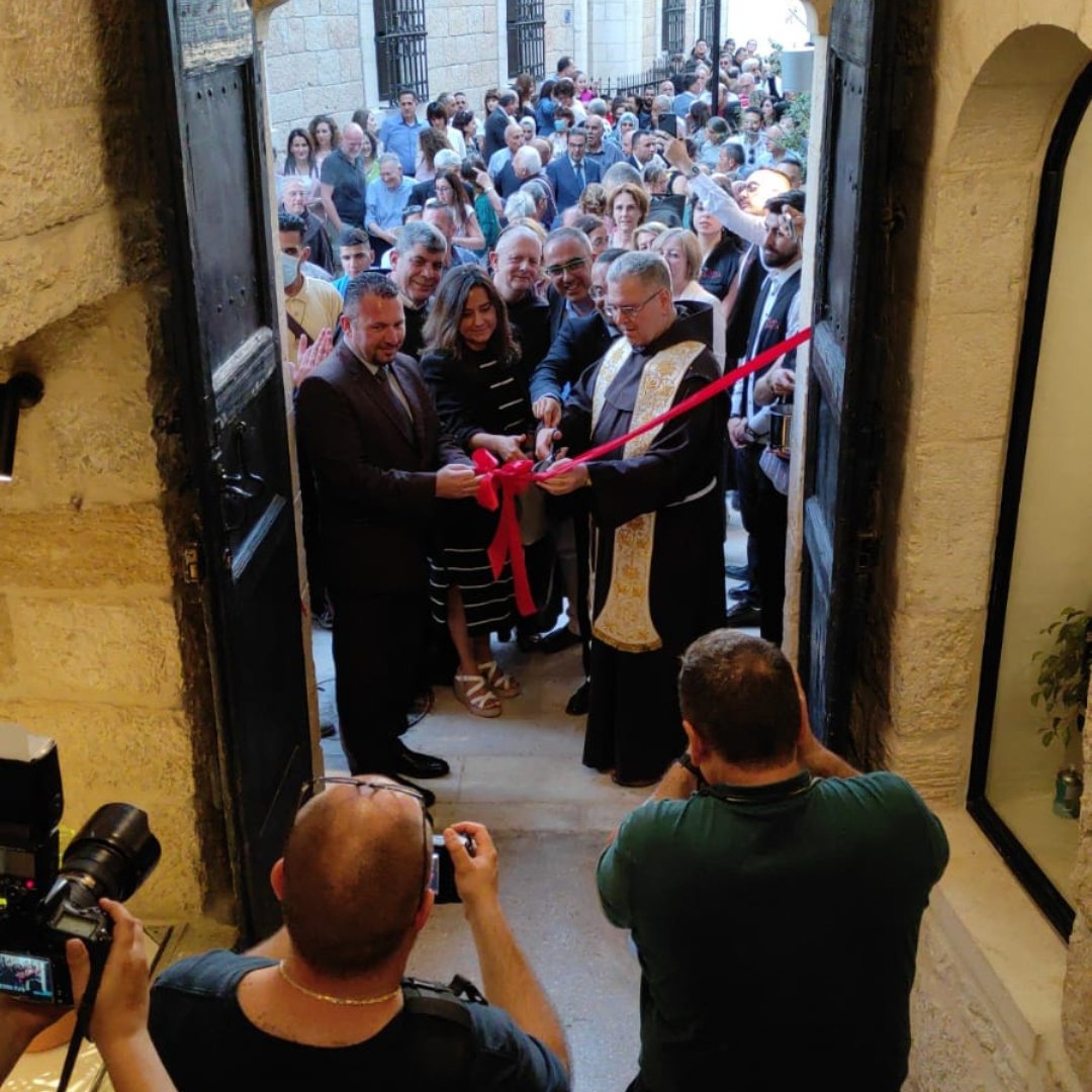 proterrasancta's tweet photo. Si è conclusa pochi minuti fa la cerimonia di inaugurazione di #Daral-MajusCommunityHome!
Grazie a tutti gli ospiti presenti e tutti quelli che ci hanno seguito da lontano
È possibile rivedere la diretta sui nostri canali Facebook e Youtube.
Vi aspettiamo a Betlemme! https://t.co/W4WrrvopLq