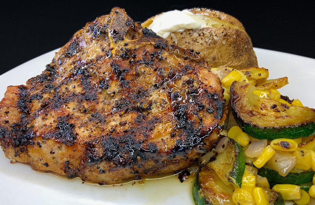 Sandras_WI's tweet photo. Yes, this tastes as good as it looks😍🤤
.
📲𝐎𝐑𝐃𝐄𝐑 𝐎𝐍𝐋𝐈𝐍𝐄: https://t.co/QGg6CwmEcY 😏
.
🚗Curbside Pickup
.
🍽️Dine-In Reservations Recommended
.
#SandrasOnThePark #WisconsinEats #WisconsinFoodie #MilwaukeeEats #ThingsToDoInMilwaukee https://t.co/ZFOKhLOvGi