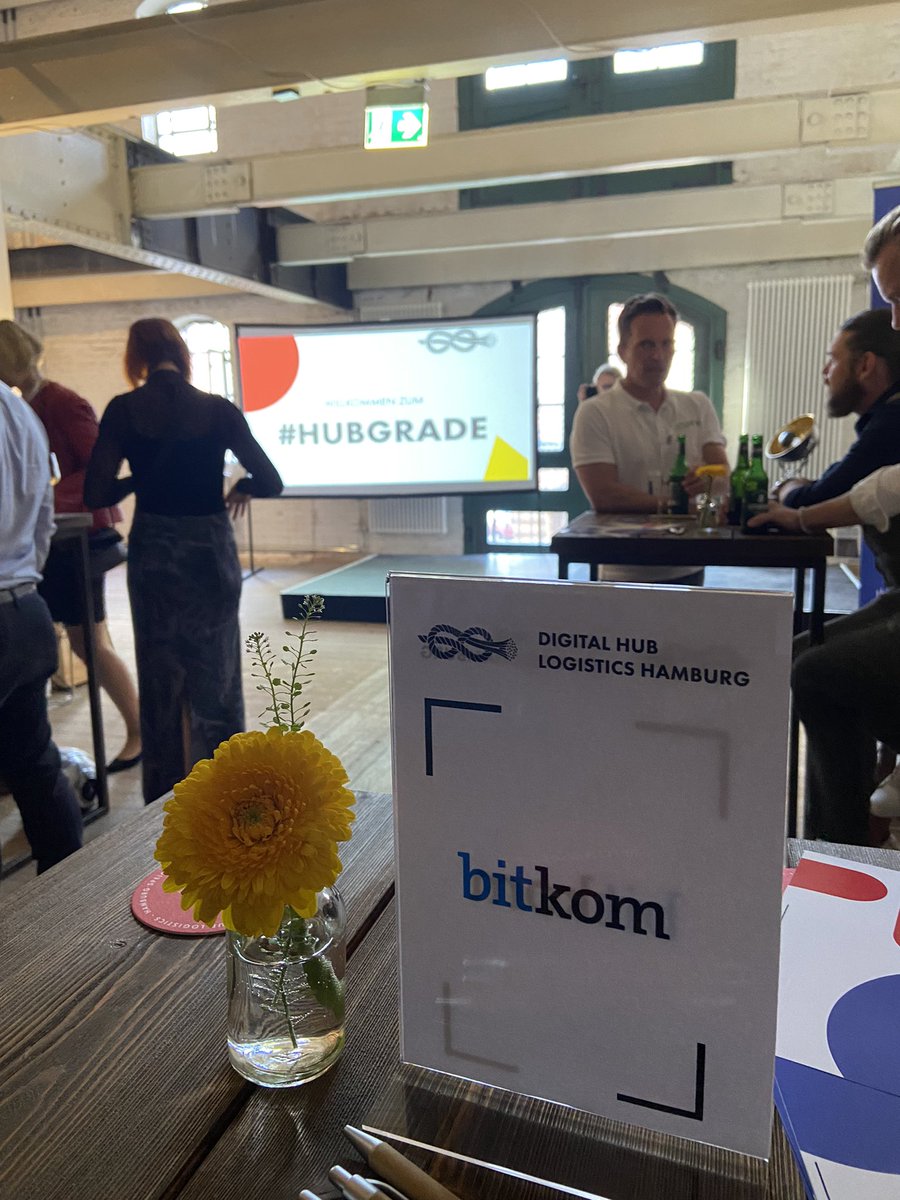 Moin Hamburg! Heute Abend #hubgrade, morgen dann AK Sitzung beim @DigiHubLog in der Speicherstadt! Wir freuen uns dabei zu sein!!