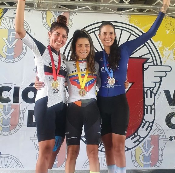 #CampeonatoNacional 🇻🇪 La Táchirense <a href="/lilibeth_chacon/">Lilibeth Chacón</a> del equipo <a href="/TeamMerquimia/">Team Merquimia</a> 🇨🇴 es la nueva Campeona Nacional 🏆🏁 de la Prueba al Cronómetro ⌚ Categoría Élite - Damas. 2do lugar para Angy Luna de  Fundación <a href="/angiegonzalezga/">Angie Gonzalez 🇻🇪</a>  3ro <a href="/wilmarys_moreno/">Wilmarys Moreno</a> del Team Carabobo. <a href="/BiciGoga/">Goga Ruiz-Sandoval</a>