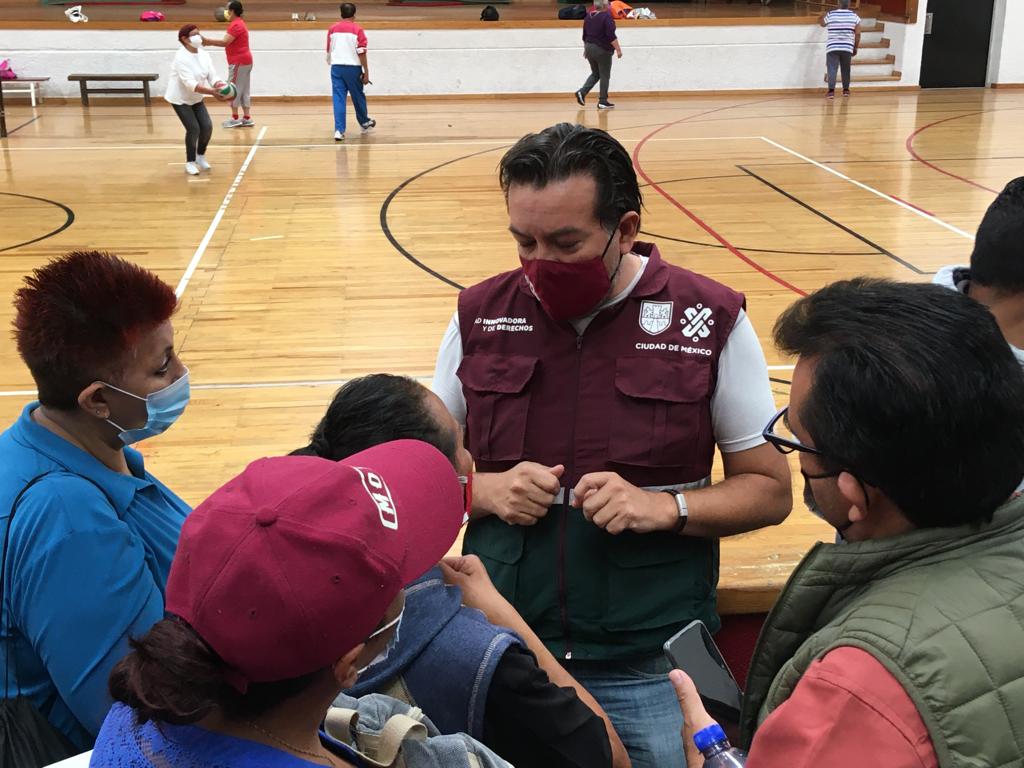 Hoy, cerca de 200 personas damnificadas de #ÁlvaroObregón, #Cuajimalpa, #MagdalenaContreras y #Tlalpan, recibieron información sobre el nuevo modelo de atención con la asesoría técnica de <a href="/INVICDMX/">INVI CDMX</a>.

La asamblea la encabezó Samuel Cervantes, Director de Atención Territorial.