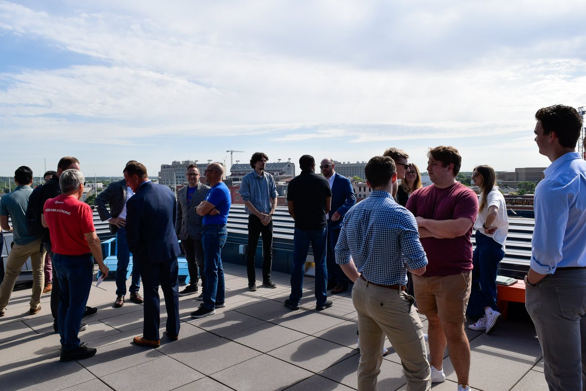 StartupLNK tweet media