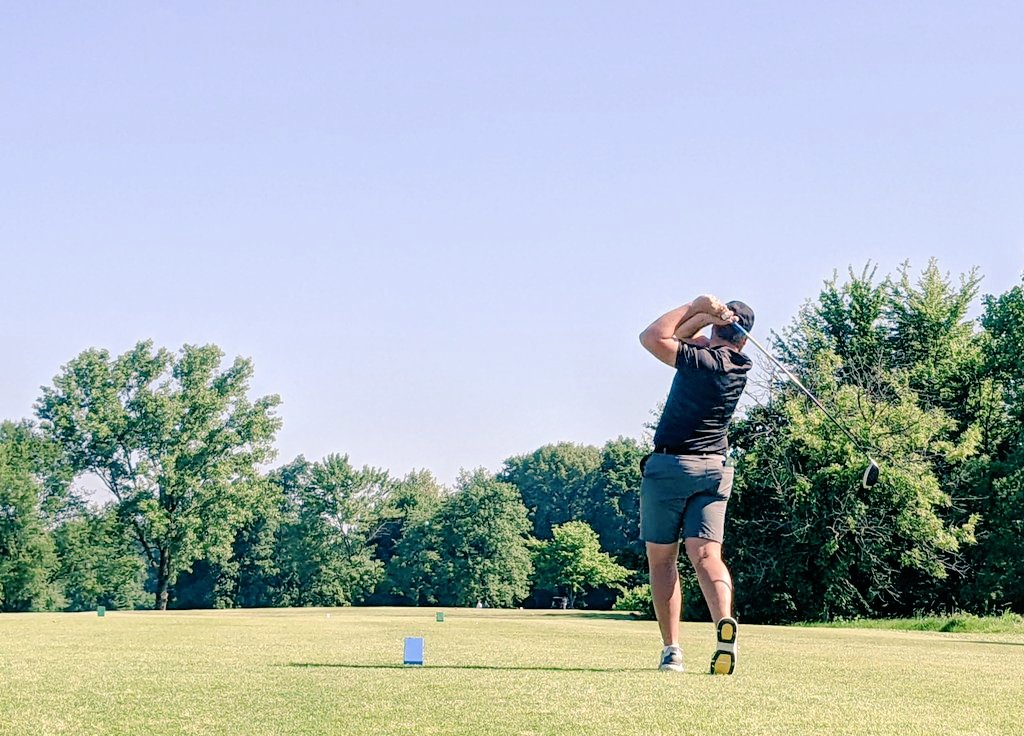 DrGoodwinCCHS's tweet photo. Perfect day for Boys Golf Regionals. Let's go @athletics4cchs Warriors! @GolfCountryOaks @cchsindy @IHSAA1 @Indydannysmith https://t.co/daXB9iHQzy