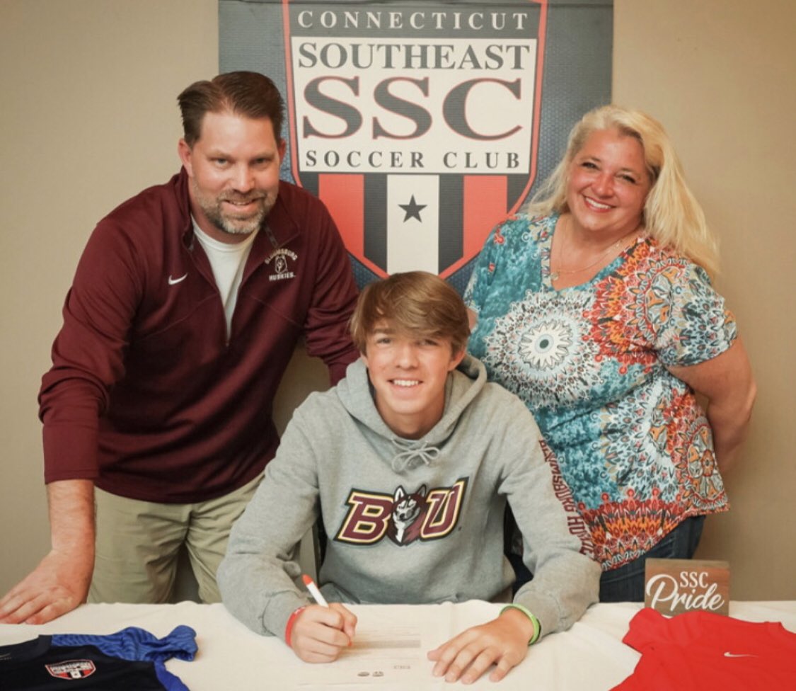 SEsoccerclubCT's tweet photo. 𝐂𝐎𝐌𝐌𝐈𝐓𝐓𝐄𝐃

Congratulations to Sam Blumberger on his commitment to continue his soccer development with @GoBUHuskies Men’s Soccer. 

#SSCPride https://t.co/sg4ggonIc3