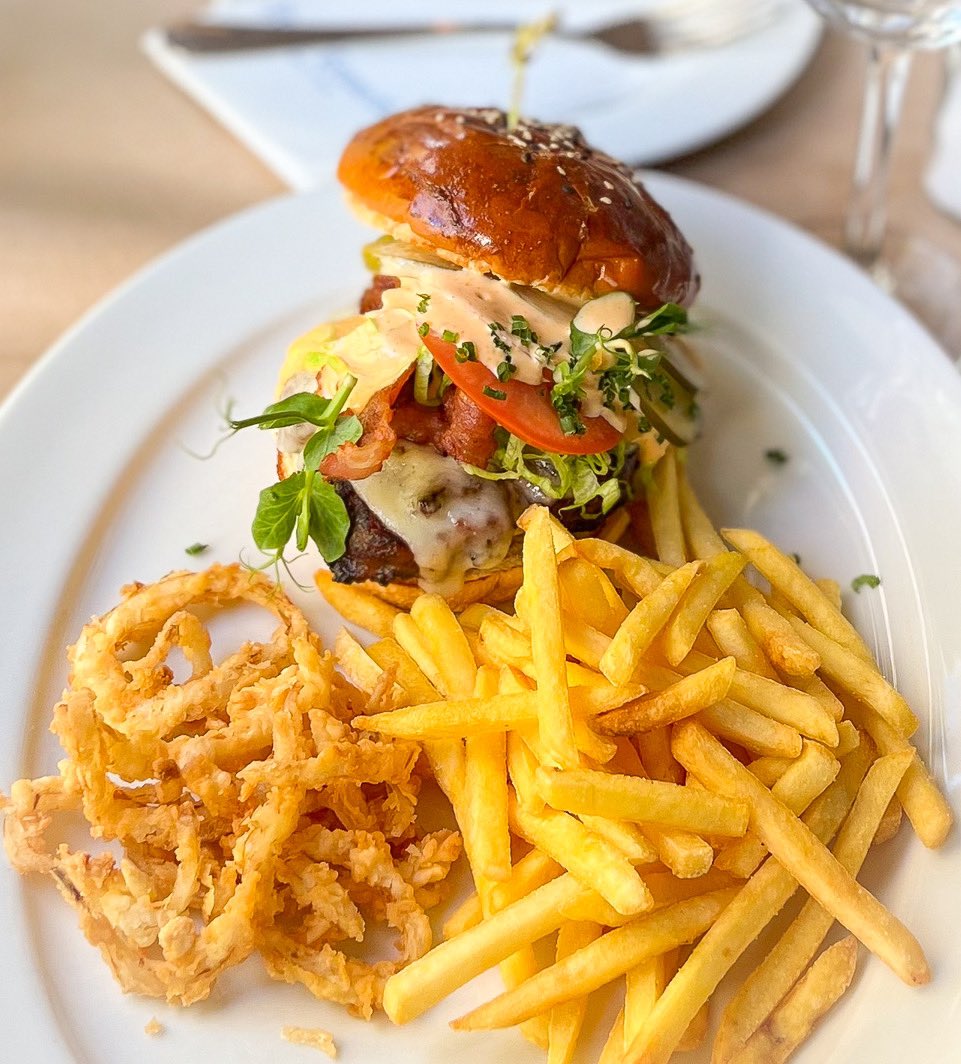 French Connection (@french_bistro) on Twitter photo 