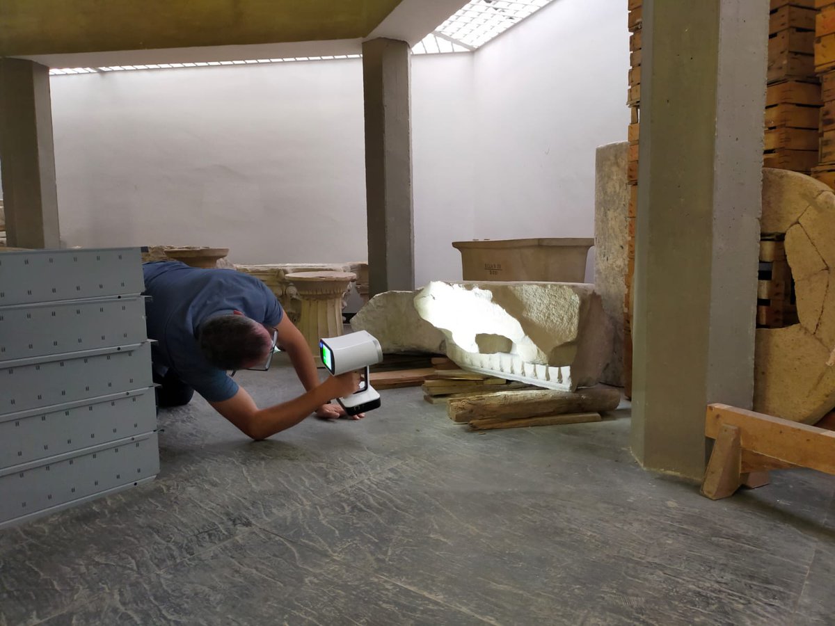 Sicilyepigraphy's tweet photo. Today @IGradante and Alessia Coccato began collecting 3D scan data of inscriptions in @ArcheOrsi in collaboration with @IdexUsf for another exciting advance in #Crossreads #Digitalepigraphy https://t.co/rev4u8SKMI