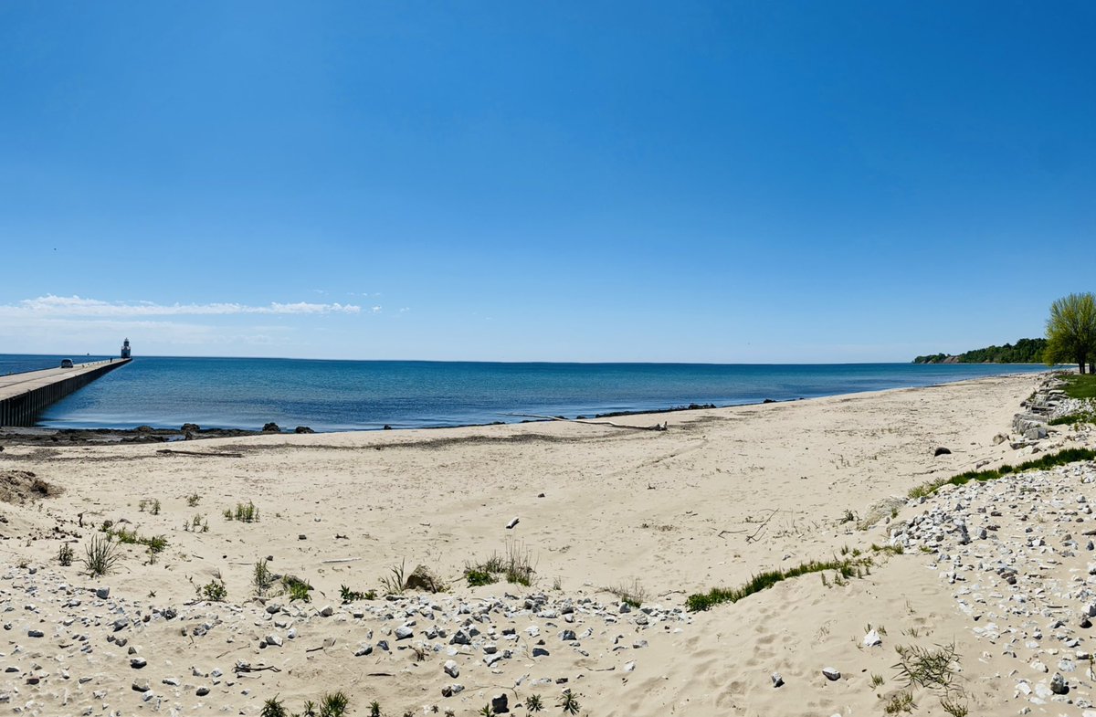 JustinGTHD's tweet image. Greetings - from the shores of Lake Michigan!! @cdoering5 @jeremybigbear @KKapsner2828 @DillonTHD @JFields_THD @RLM4040 @RickyrayHD @BobPold @AustinK89261970