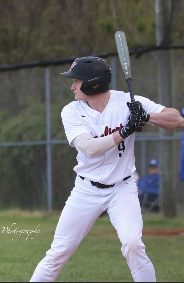 Congrats to ⁦<a href="/EvanMace5/">Evan Mace</a>⁩ on being selected 1st Team All Region 4D Catcher.