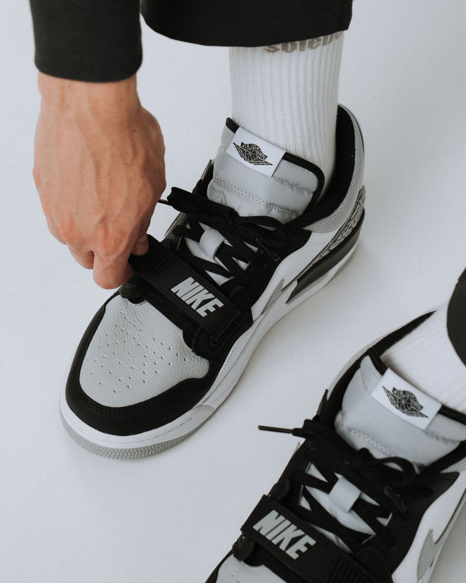 SneakerShouts's tweet photo. Sizes Added: Air Jordan Legacy 312 Low "Smoke Grey” via DSG 

BUY HERE: https://t.co/HMkAKhXl1m https://t.co/hZnA0fc85C