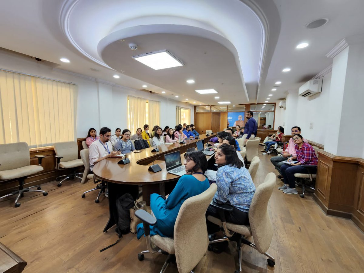 The #SmartCitiesFellows pitched their projects to #SmartCityCEO's to begin their deployment at Smart Cities. Fellows will work in alignment with city SPVs to develop their projects. 

#SmartCitiesMission #SmartCitiesIndia #SmartCities #Fellows