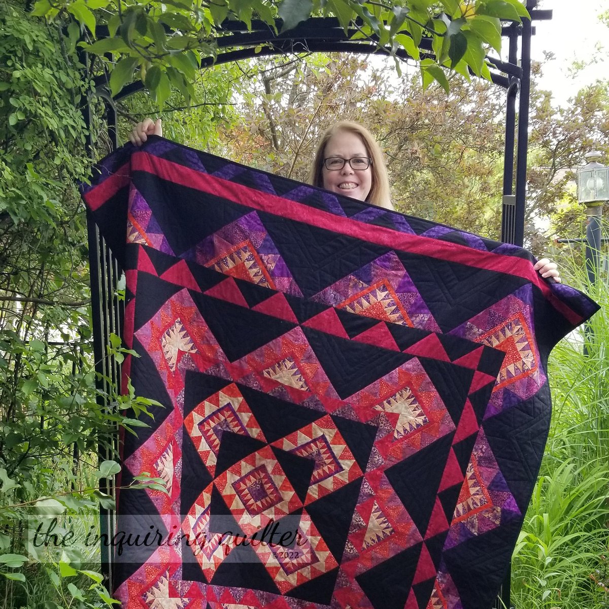 It's my day on the Island Batik New York Beauty blog hop! Come see the quilt I created using the new Nightshade collection. Be sure to enter my giveaway!

inquiringquilter.com/questions/2022…

#inquiringquilter #islandbatikambassador @islandbatik #islandbatik #newyorkbeautybloghop