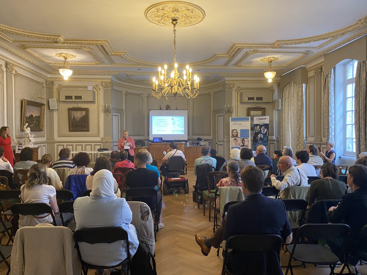 📣 CONFÉRENCE SEP 
Hier s'est déroulée à la Mairie du 6e arrondissement de Lyon la conférence : "La sclérose en plaques, deux heures pour comprendre" en collaboration avec l'<a href="/InsermAuRA/">Inserm Auvergne-Rhône-Alpes</a>.
Une soirée riche en informations... et en émotions ! 🙏 #neurodis #sep