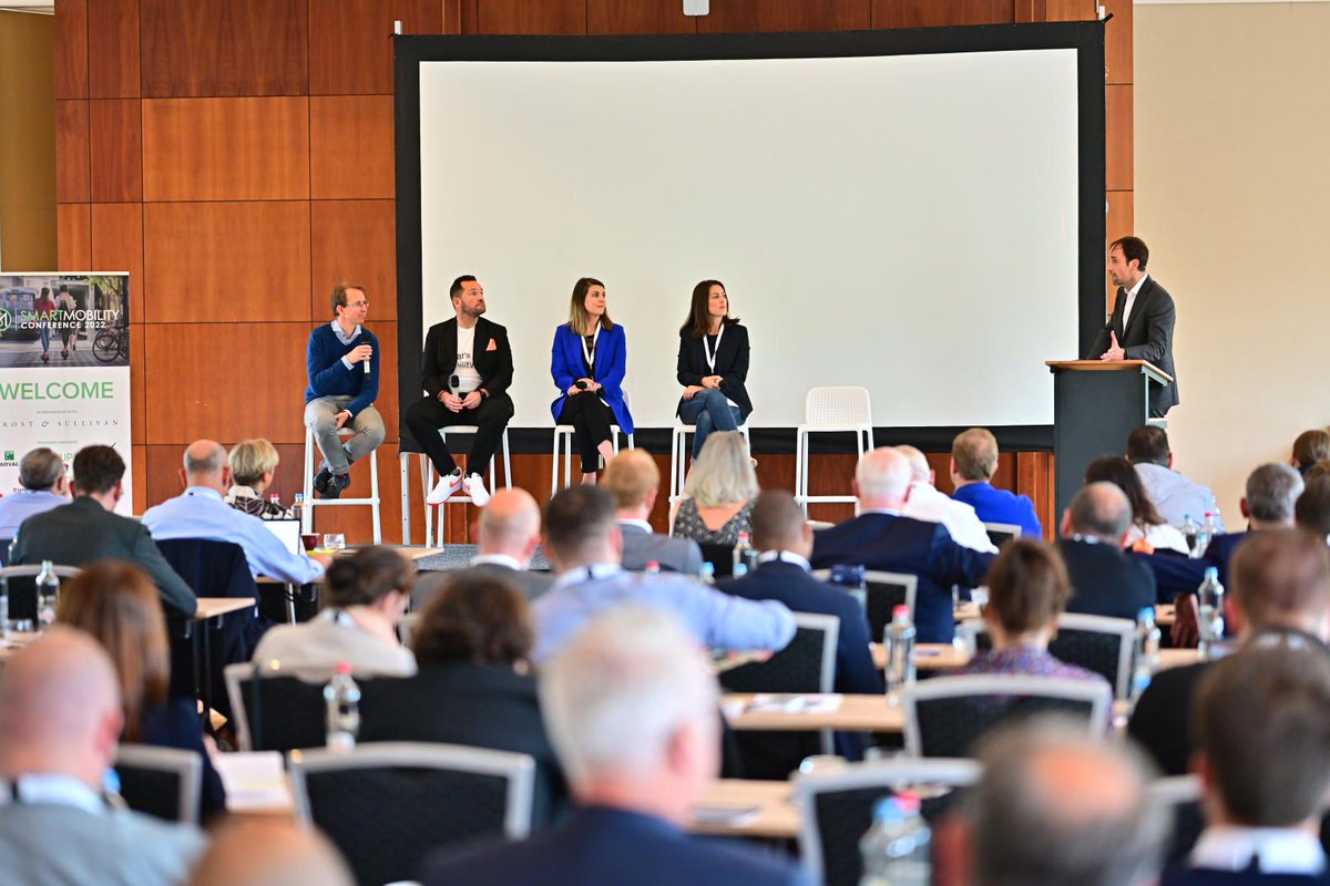 Fleet_Europe's tweet image. How to best manage your corporate #mobility in an ever-developing world? Gregory Jacobs, Proximus​; Stuart Mobility Donnelly, The Miles Consultancy Limited; Virginie Pochat, ALD Automotive and Nicola Büsse, MOBIKO have the answer at the #SmartMobilityConference!