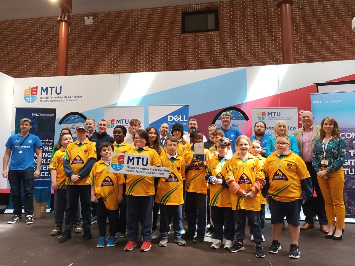 MTUScience4Life's tweet photo. And the big winners for today's VEX Robotics Competition are @HolyCrossCork who scooped 3 prizes🥳!!! They won the Excellence Award,  Robot Skills Award and 1st place in the Teamwork Challenge 👏  Well done to both the staff and students 🎉🏆 https://t.co/yd52cSW3Qe