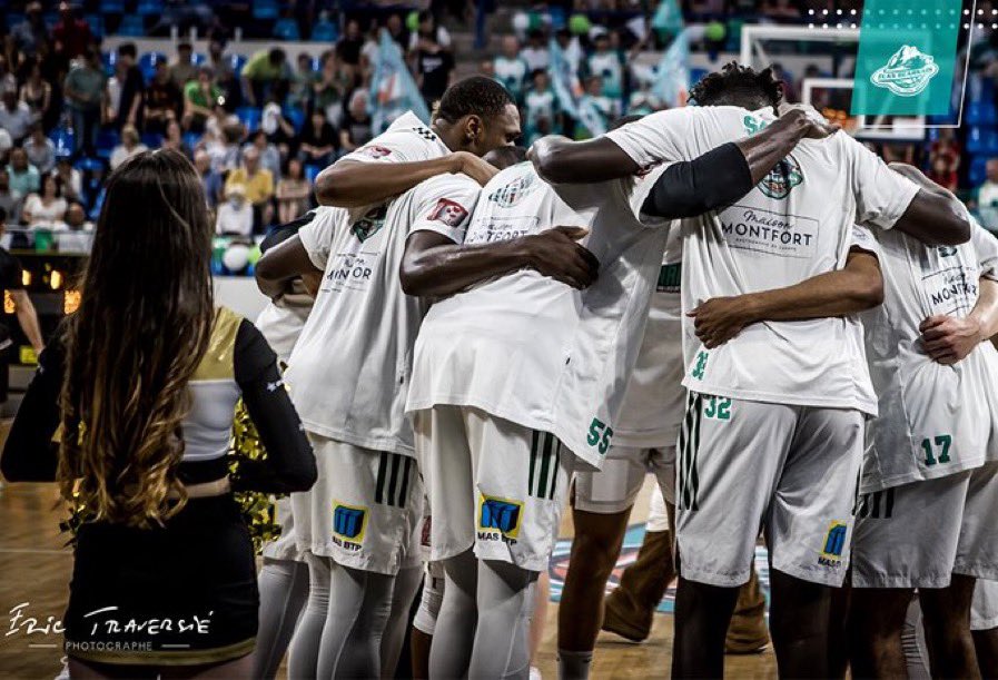 Are you ready for this?  I know our guys will be. I'm excited to see the Palais rocking tonight! <a href="/EBPLO/">EBPLO</a>