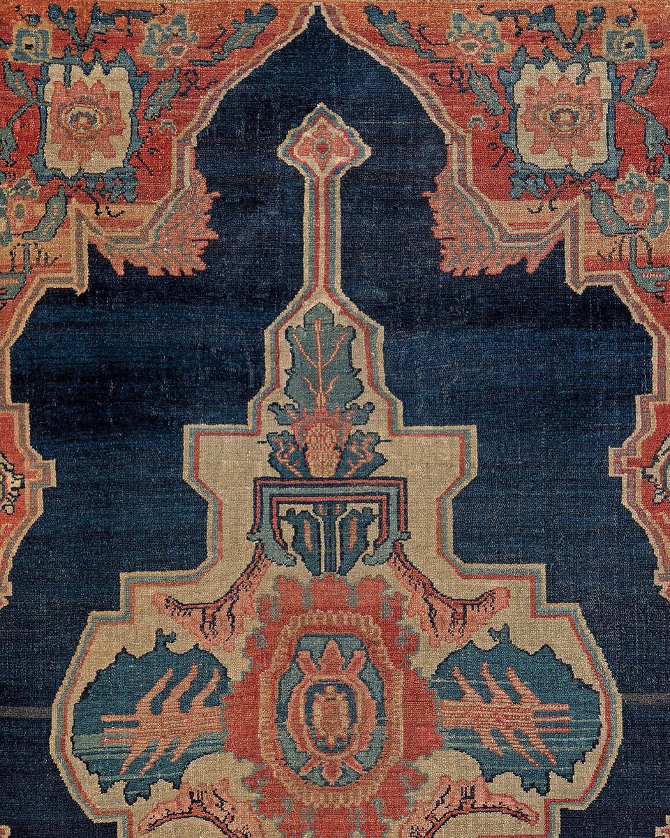 pcollection_p's tweet photo. 170 years old “SENNEH SANANDAJ Persian Carpet!! A miracle that will not be repeated!

When we first unrolled this entirely singular 170-year-old Persian Senneh, there was a sudden silence in the room except for the gasps that ensued after seeing what was before us. https://t.co/krGGbQkJ2j