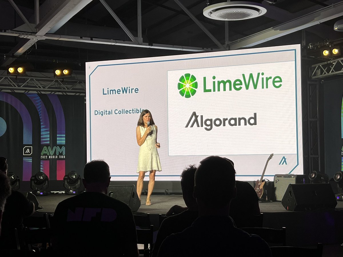 AlgoFamily's tweet photo. Algorand - Onboarding the world. The largest projects in the entire crypto space are building on layer1 @Algorand. Inclusion, reaching the unbanked, going green, 100% uptime, and all the things we were promised with blockchain are achievable with #Algorand. $algo #Consensus2022 https://t.co/PybCOiAKi9
