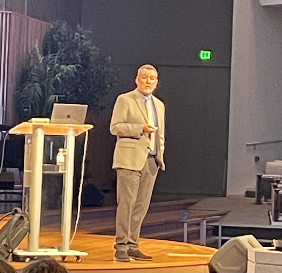 SMSouthTDain's tweet image. “If the goal of TEACHING is to get the work done fast &amp;amp; efficiently, then work alone! …but if our goal is to ensure that ALL kids LEARN, we must WORK TOGETHER!” -@mikemattos65 
@SolutionTree @theSMSD 
#RaiderPride🔰#CultureWins