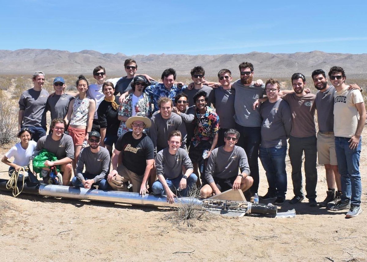purdue_seds's tweet photo. This past weekend, Liquids team launched again in Mojave, this time in the DPF (Dollar Per Foot) Competition! https://t.co/1zDBzIEbbL