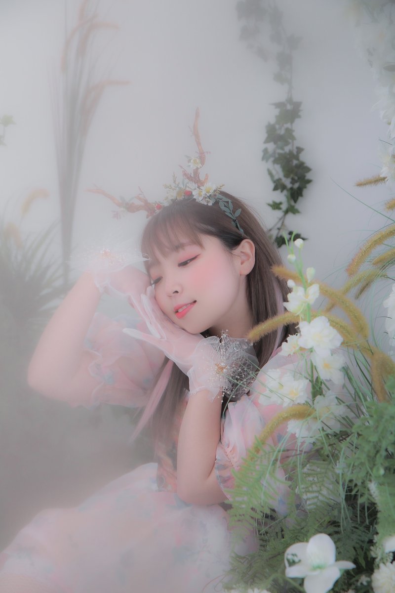 ramban_00's tweet photo. K-돌 컨셉촬영 -2-

[a spring garden] Debut☆

사진.요시님 https://t.co/Y59iUEOPyx