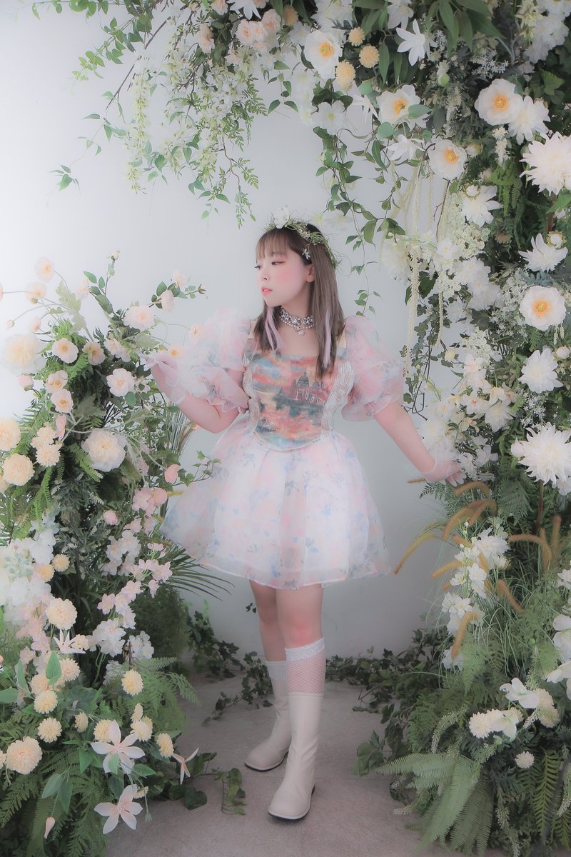 ramban_00's tweet photo. K-돌 컨셉촬영 -2-

[a spring garden] Debut☆

사진.요시님 https://t.co/Y59iUEOPyx