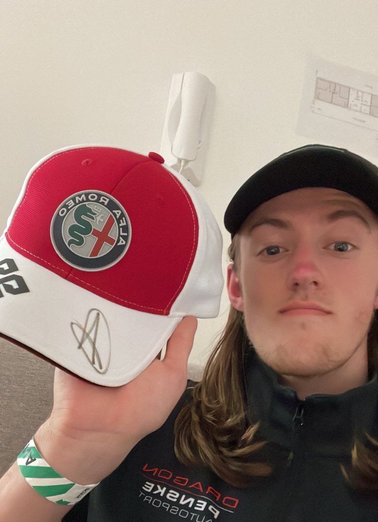 turn1tommy's tweet photo. It’s been almost two months now but I still can’t believe I met my favorite driver in person and he was so incredibly nice, signed my cap and said he recognized me from the day before https://t.co/aIvsRKZSvl
