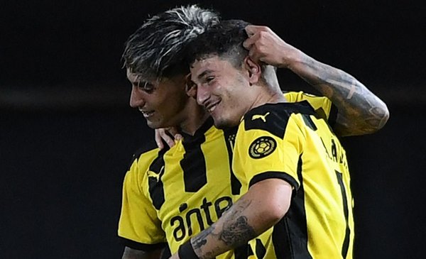 ToshidelCAP's tweet photo. Les creímos

Cuando nos dijeron lo q sentían por el club. Cuando nos prometieron q no se iban a cortar solos. Cuando nos hablaron del dolor de la partida

Y nunca nos mintieron

Vuelen alto chiquilines, q tienen con qué! Ojalá vuelvan jóvenes y juntos para hacer historia

GRACIAS https://t.co/7qUQWfLapv