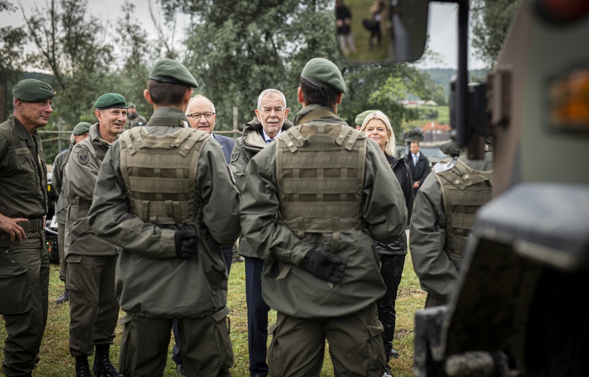 Alexander Van der Bellen tweet media