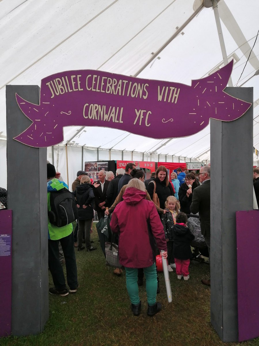 StephensScown's tweet photo. Lovely first day @RoyalCornwall so nice to be able to meet up with clients and friends in person after so long. Supporting our rural community 🐄🐖🐑🚜

#RCS2022 #Agriculture #Rural #CountyShow https://t.co/hjU19G2mPC
