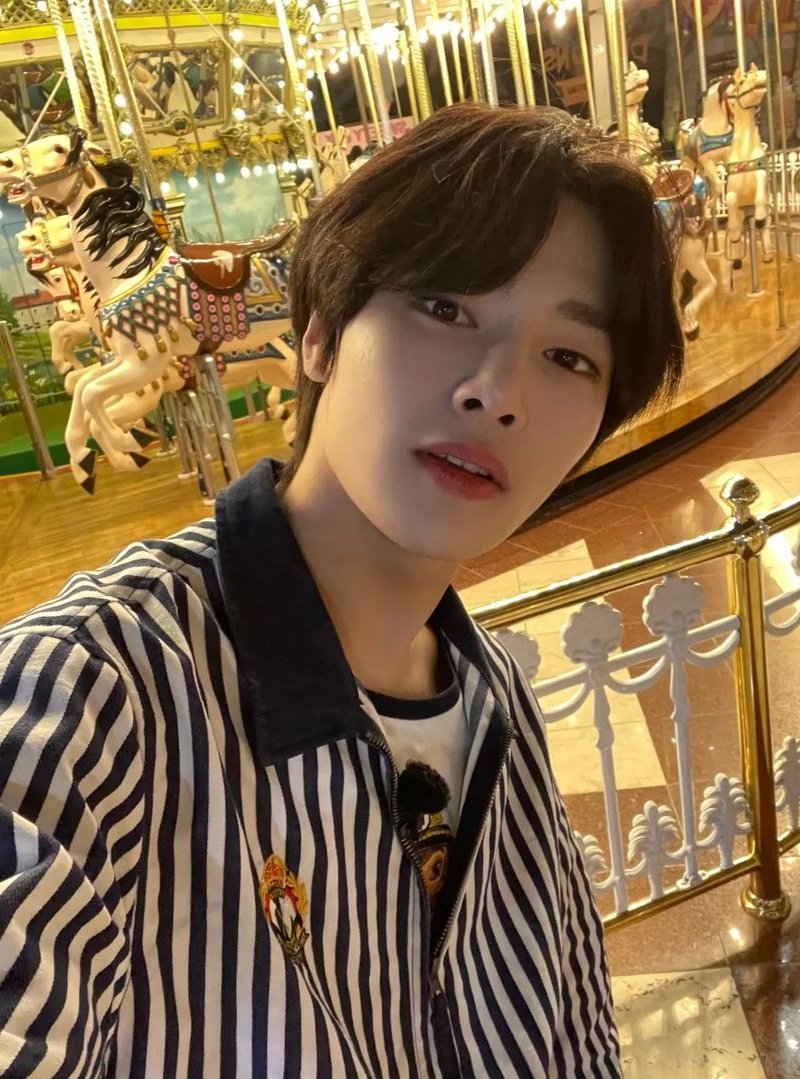 SKZ CODE
#StrayKids #STAY #아이엔 🦊