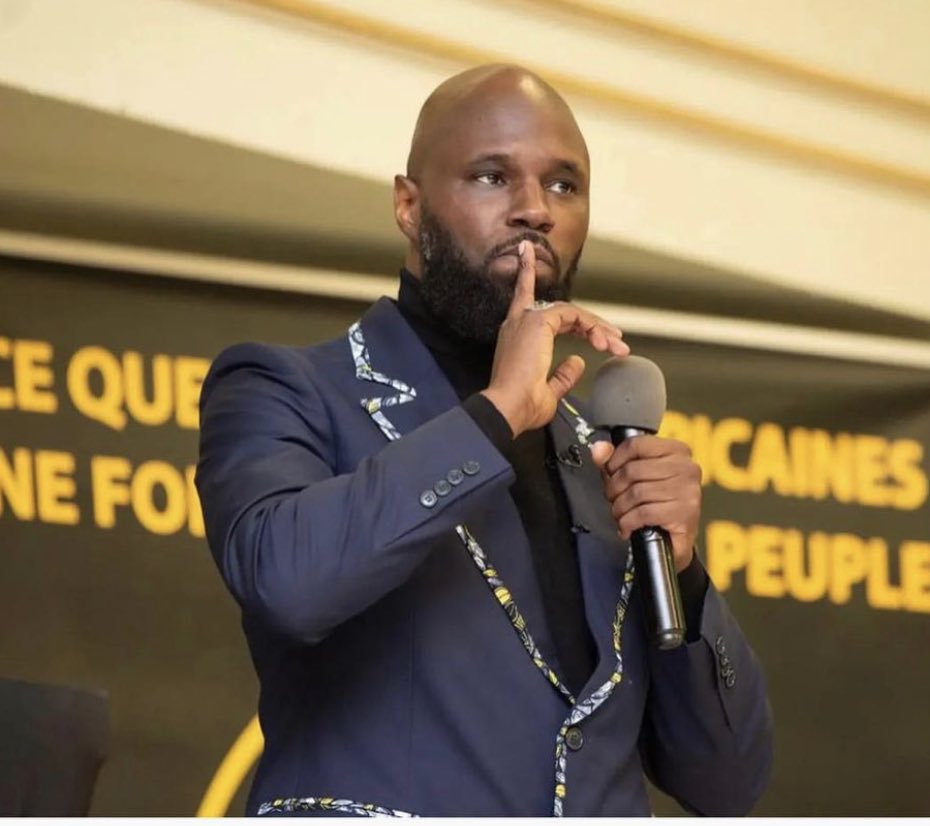 Nathalie Yamb (@nath_yamb) on Twitter photo Mettre Kemi Seba en détention à l’aéroport pendant 3h30 sans motif, mais réserver un accueil 5 étoiles aux militaires français. Bienvenue au pays de Mohamed Bazoum. Triste quand même! Bonne conférence demain, les frangins <a href="/abder2810/">Abdourahamane Oumarou</a> <a href="/KemiSeba1/">Kemi Seba Officiel</a> Mettre Kemi Seba en détention à l’aéroport pendant 3h30 sans motif, mais réserver un accueil 5 étoiles aux militaires français. Bienvenue au pays de Mohamed Bazoum. Triste quand même! Bonne conférence demain, les frangins <a href="/abder2810/">Abdourahamane Oumarou</a> <a href="/KemiSeba1/">Kemi Seba Officiel</a>